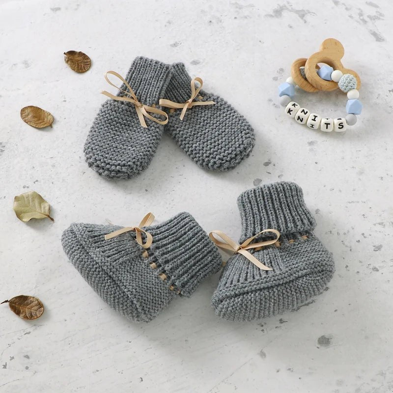 Knit Booties & Mittens Set (Newborn) - Baby Care Shop