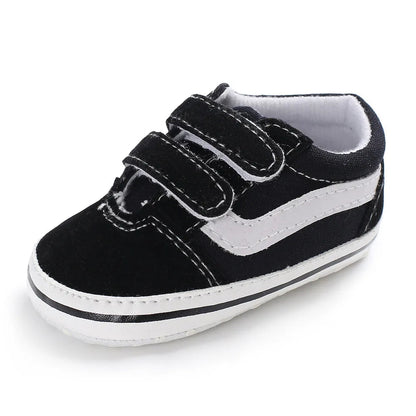 Plaid Canvas Sneakers (Newborn First Walkers) - Baby Care Shop